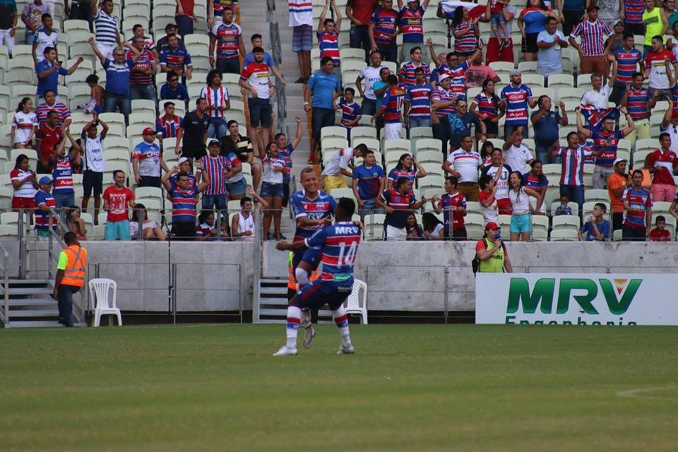 Fortaleza vence Salgueiro no Castelão
