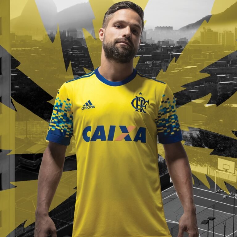Flamengo lança camisa criada por torcedor