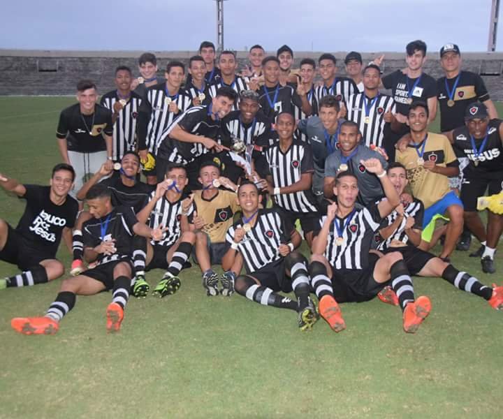 Bicampeão! Botafogo/PB é campeão invicto do campeonato paraibano sub-19 2017.