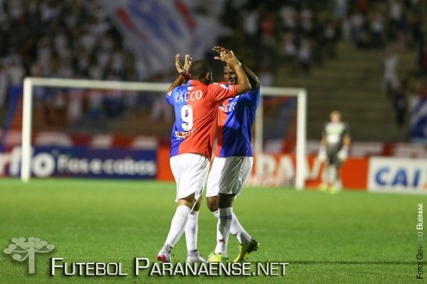 Paraná recebe o América-MG em busca do g4