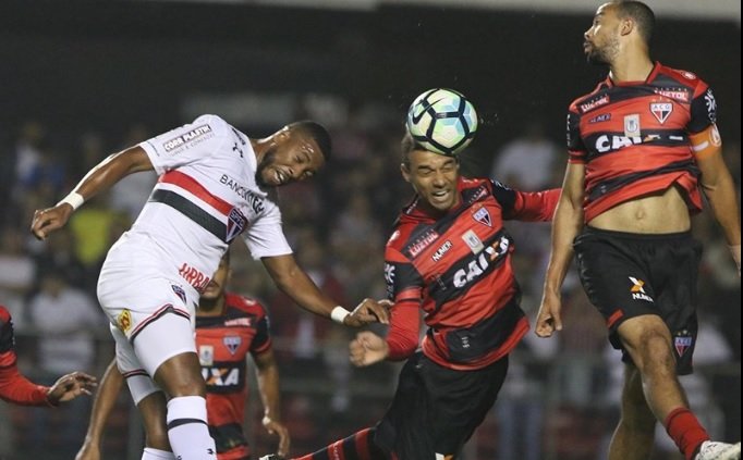Pós-jogo: São Paulo empata com o Atlético-GO em casa.