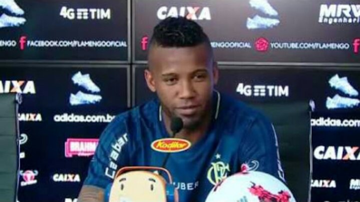 Coletiva: Rafael Vaz