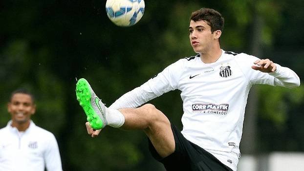 Gustavo Henrique agradou e pode ganhar sequência