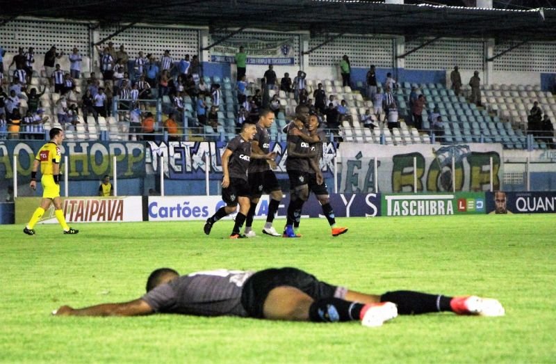 Vitória suada! Paysandu vence de virada o Guarani na Curuzu