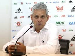 Fla sai derrotado e Reinaldo Rueda fala sobre as mudanças na escalação para o Clássico