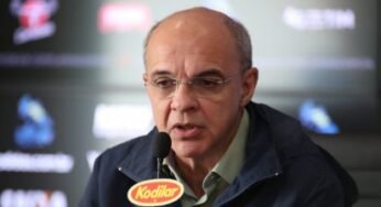 Indignado, Eduardo Bandeira de Melo defende o goleiro Muralha