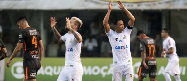 Com a vitória sobre o líder, são 16 jogos sem perder.