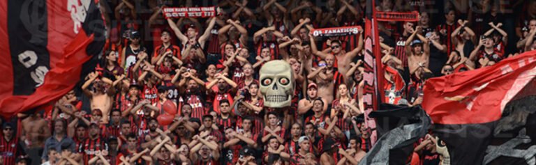 O Furacão enfrenta o Atlético-GO, mas hoje a festa é no escadão!