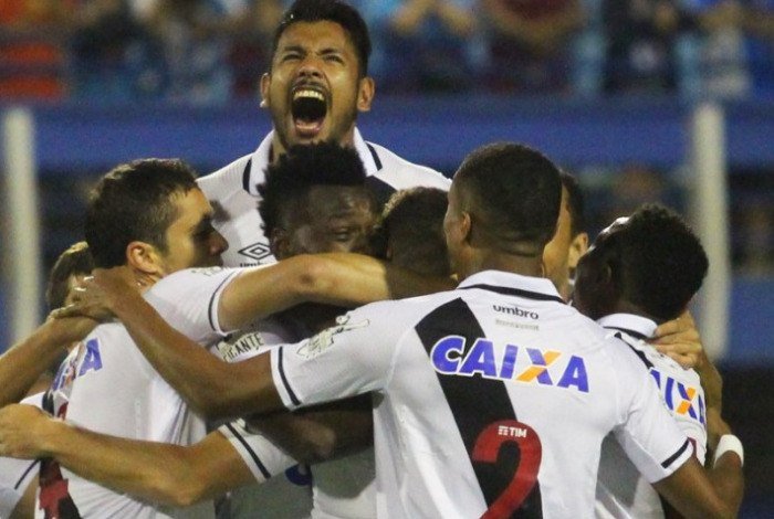 Vasco não joga bem, mas garante os 3 pontos e está cada vez mais próximo da libertadores.