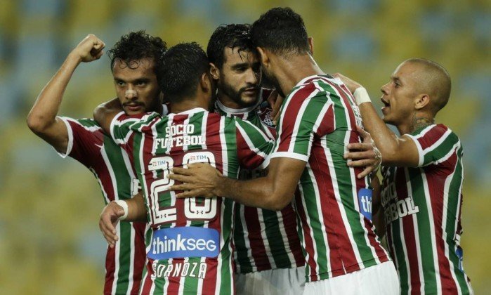 Com duas vitórias consecutivas, Fluminense vence o São Paulo e consegue 10° posição na tabela.