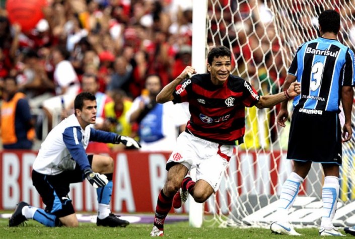 Feliz aniversário, Ronaldo Angelim!