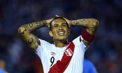 Pego no Doping, Paolo Guerrero é suspenso por 30 dias