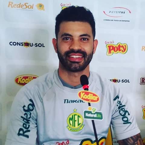 Mirassol apresenta goleiro Ygor Vinhas, ex-São Caetano