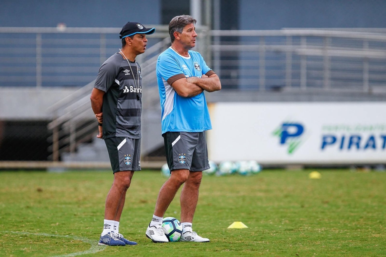 O homem que merece reconhecimento, assim como o Renato Gaúcho.