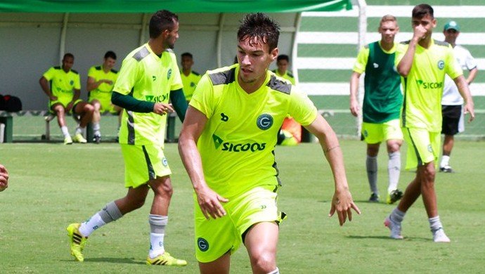 Corujão Coral: Santa Cruz anuncia seu sétimo reforço para temporada 2018