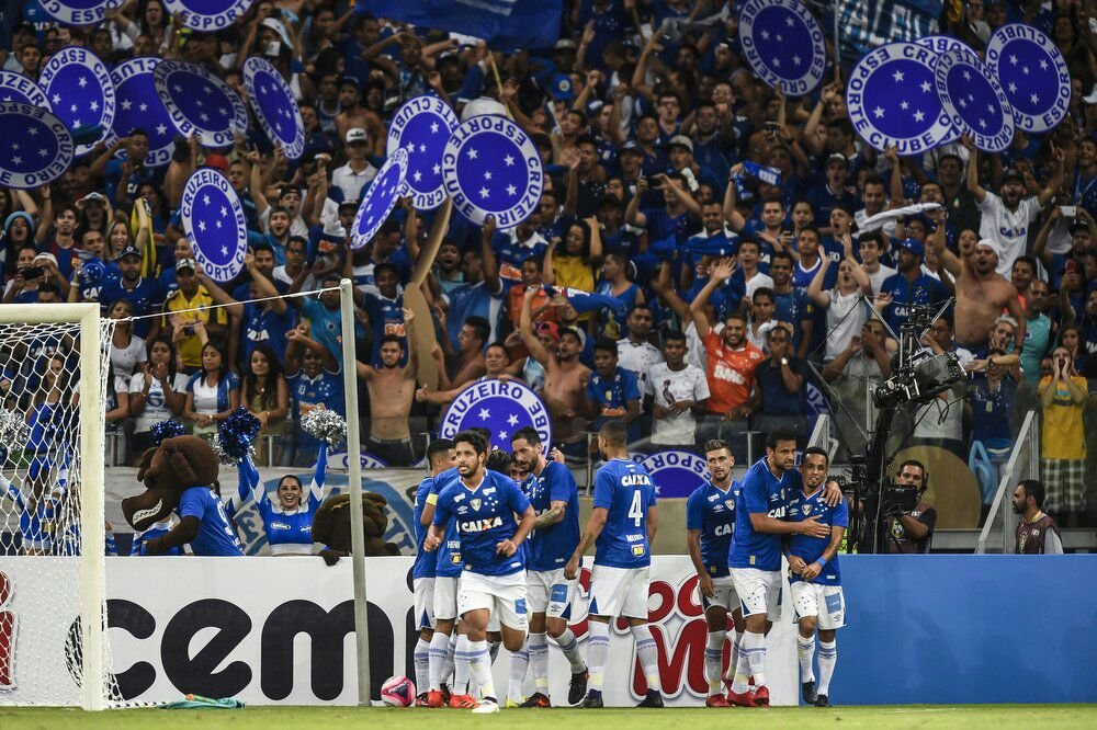 Cruzeiro começa a temporada com o pé direito