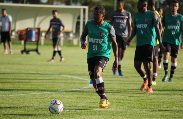 Santa Cruz enfrenta o Confiança/SE na estreia da Copa do Nordeste
