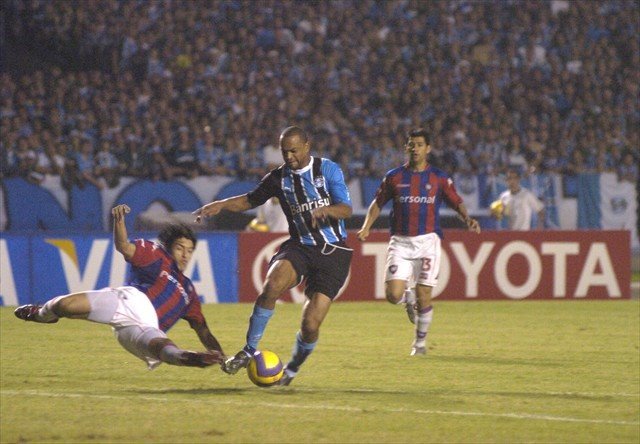 Grêmio enfrentará Cerro Porteño pela terceira vez em Libertadores