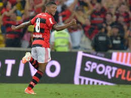 Márcio Araújo de saída para a Chape