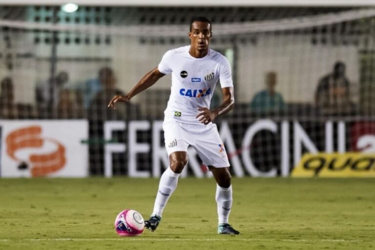 Luiz Felipe desfalca o Santos por até 20 dias