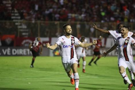 Flamengo irá estrear no Brasileiro contra o Vitória, em Salvador, sem árbitro de vídeo