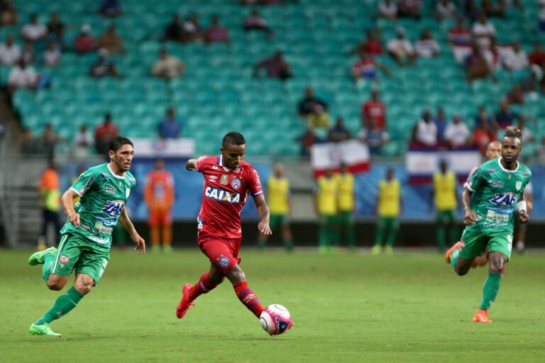 COBRANÇA ALTA: Ínicio ruim de Élber irrita torcida do Bahia