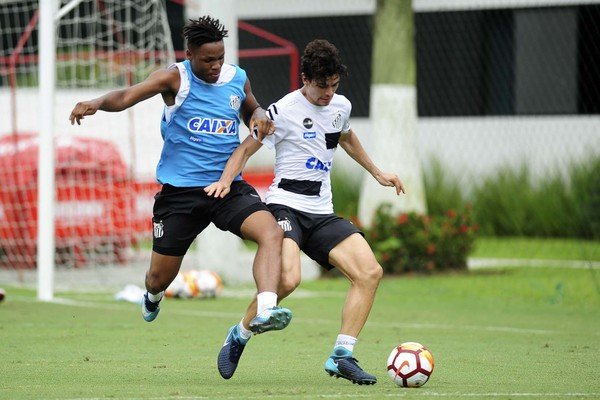 Dodô pode estrear contra o Corinthians