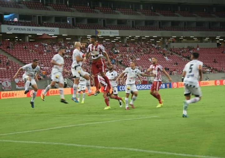 Derrota em campo e no tribunal.