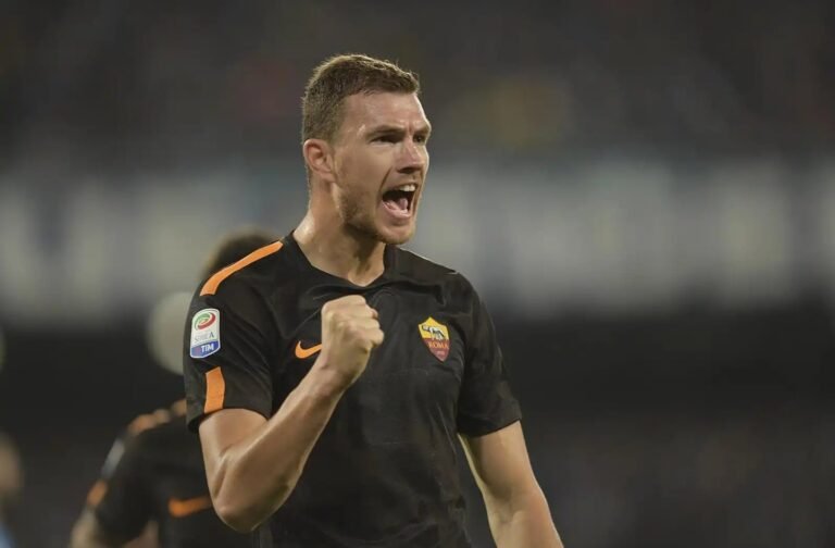Com dois gols de Dzeko, Roma goleia Napoli por 4 a 2 e incendeia o Calcio