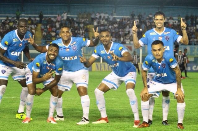 Com hat-trick de Cassiano, Paysandu goleia e se classifica para a semifinal da Copa Verde