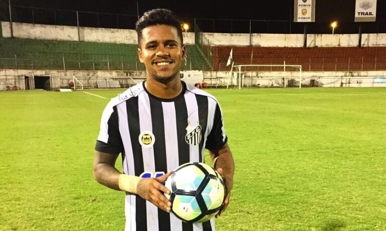 Diogo Vitor é suspenso após exame antidoping