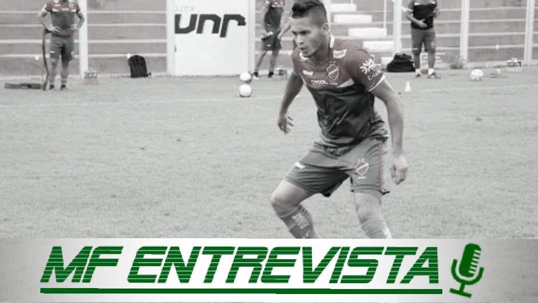 Entrevista com Reis, atacante do Vila