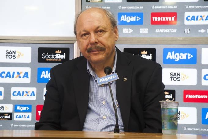 Mesmo pouco, Santos deve renovar patrocínio master com a Caixa
