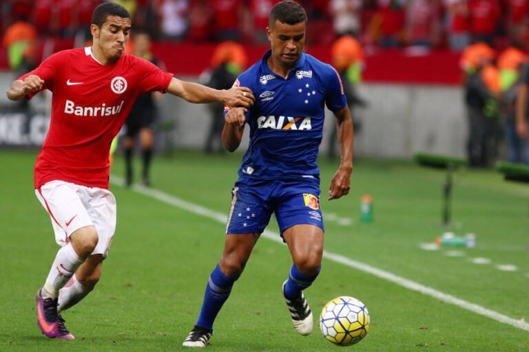 Relembre os últimos confrontos entre Inter e Cruzeiro