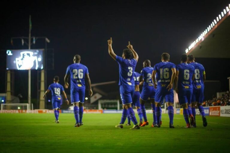 Cruzeiro busca sequência de vitórias