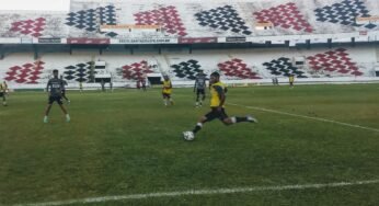 Santa Cruz realiza a primeira movimentação aos comandos de Roberto Fernandes