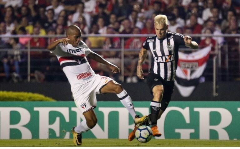 Galo vira, mas cede o empate para o São Paulo no Morumbi