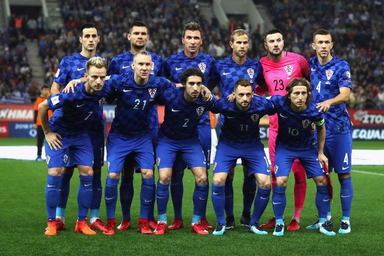 Passar da fase de grupos, depois sonhar!