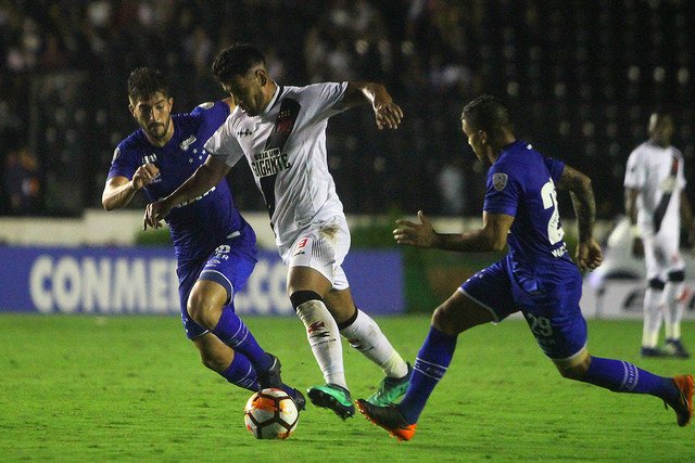 Cruzeiro goleia novamente, elimina Vasco da libertadores e encaminha a classificação para as oitavas.