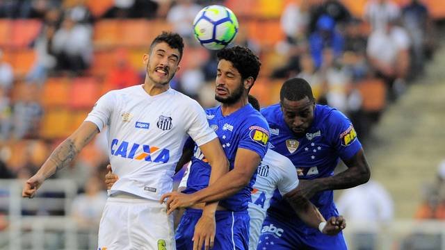A zona de rebaixamento cada vez mais perto