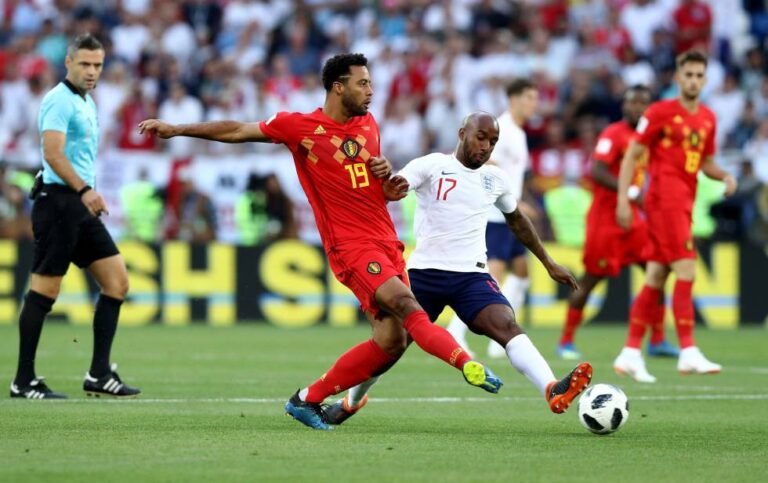 Inglaterra perde para Bélgica e enfrentará a Colômbia nas oitavas