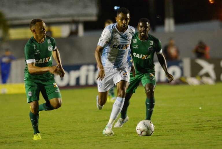 Diante o Londrina, Goiás busca sair do Z4 na Série B!