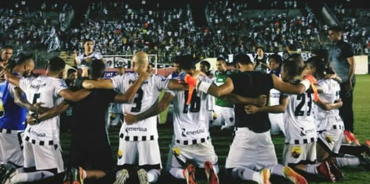 Botafogo/PB e Juazeirense vão duelar seus destinos.