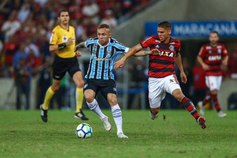 Grêmio sofre a eliminação da Copa do Brasil para o Flamengo