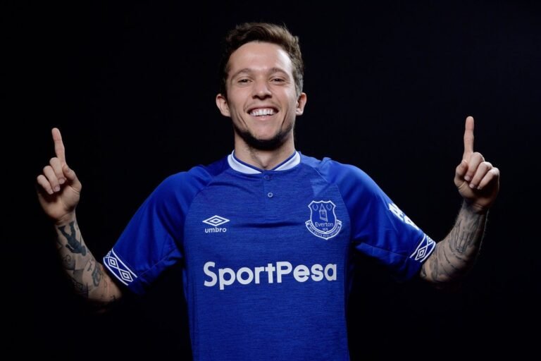 Everton apresenta trio de atletas e aumenta expectativa sobre desempenho na Premier League