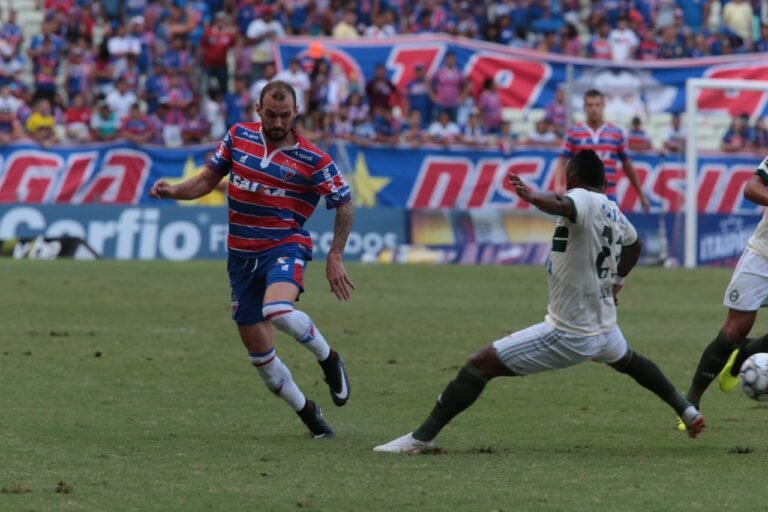Coritiba termina o primeiro turno com derrota