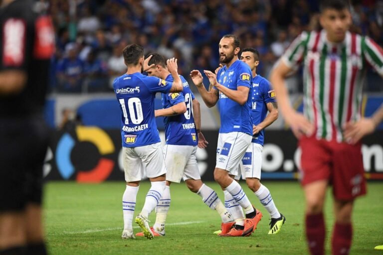 Cruzeiro tem sequência no Brasileirão para voltar ao G6