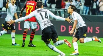 Corinthians marca no fim e bate o Sport de virada no sufoco