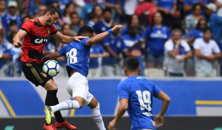 Cruzeiro busca vencer o Sport para entrar bem nas decisões