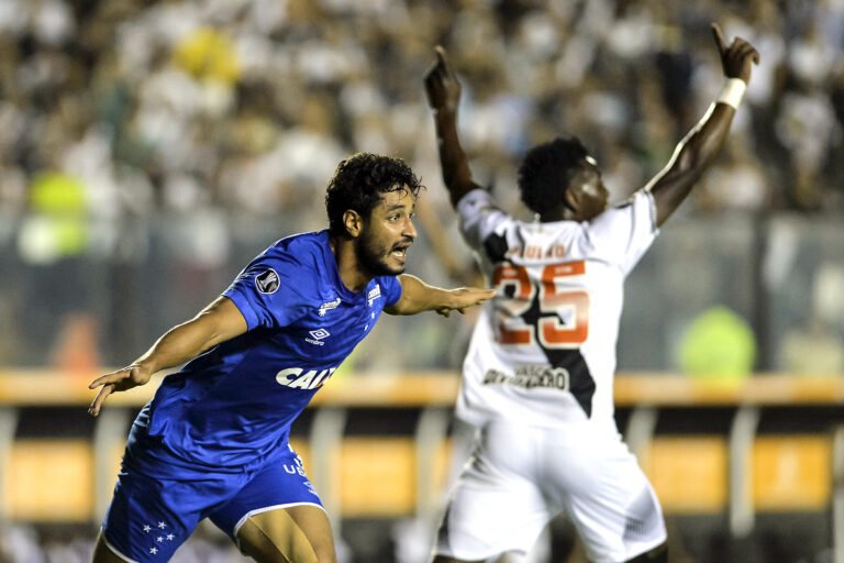 Em São Januário, Cruzeiro defenderá um tabu de 12 anos